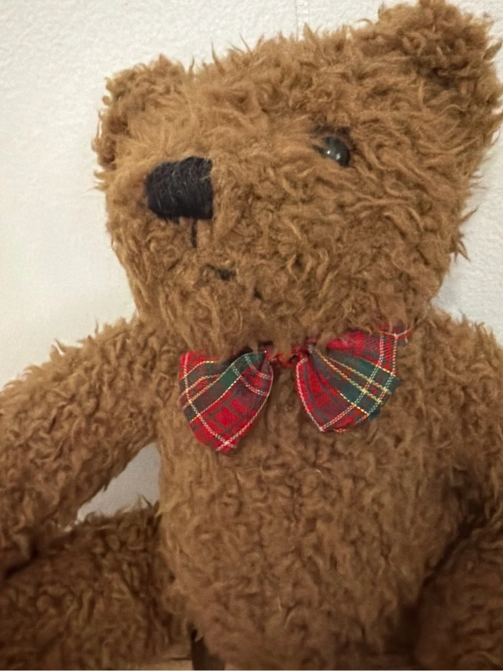 Plush Brown Teddy Bear with Plaid Bow - Cozy Kids Stuffed Animal